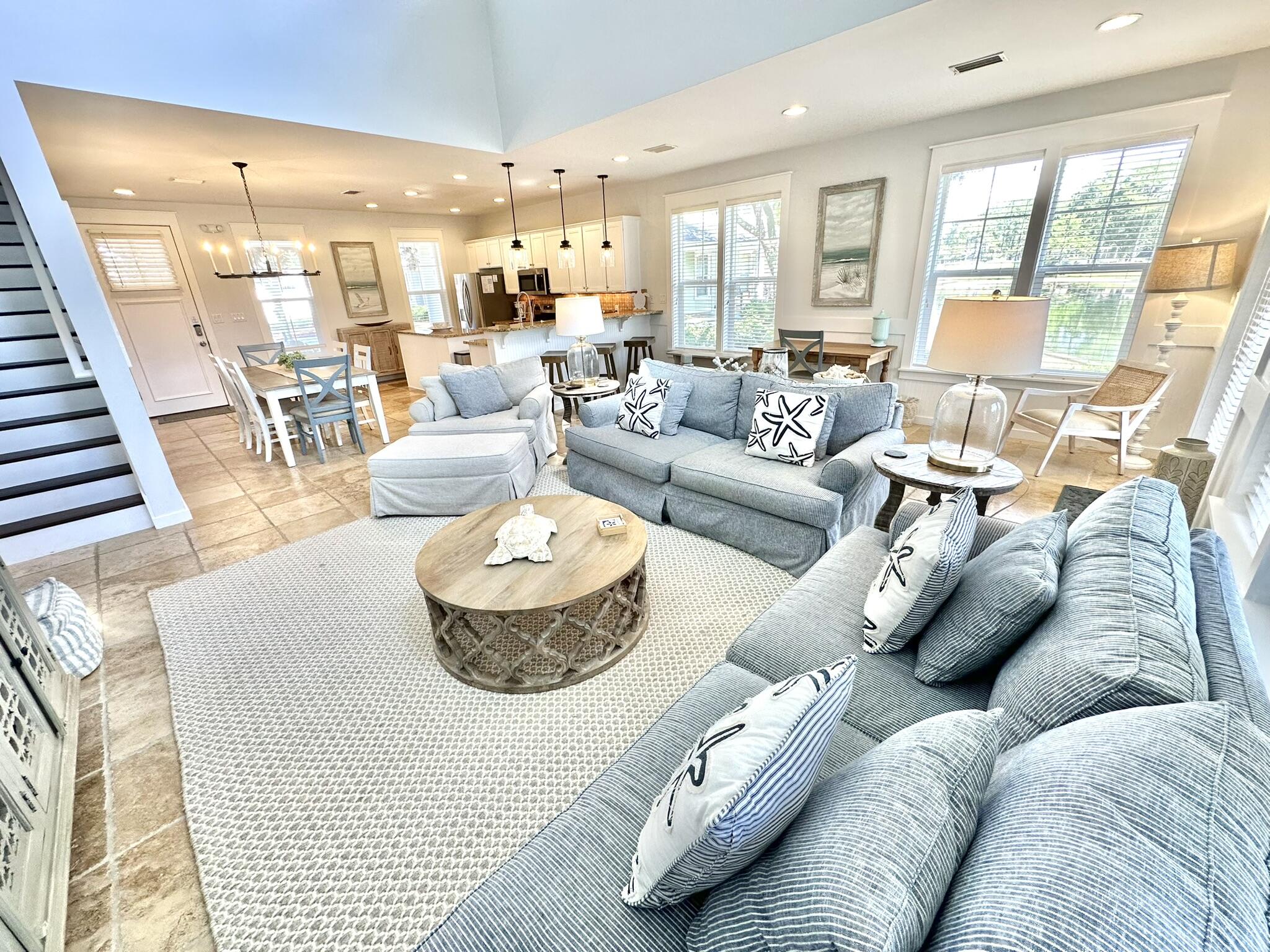 LAUREL GROVE - Residential