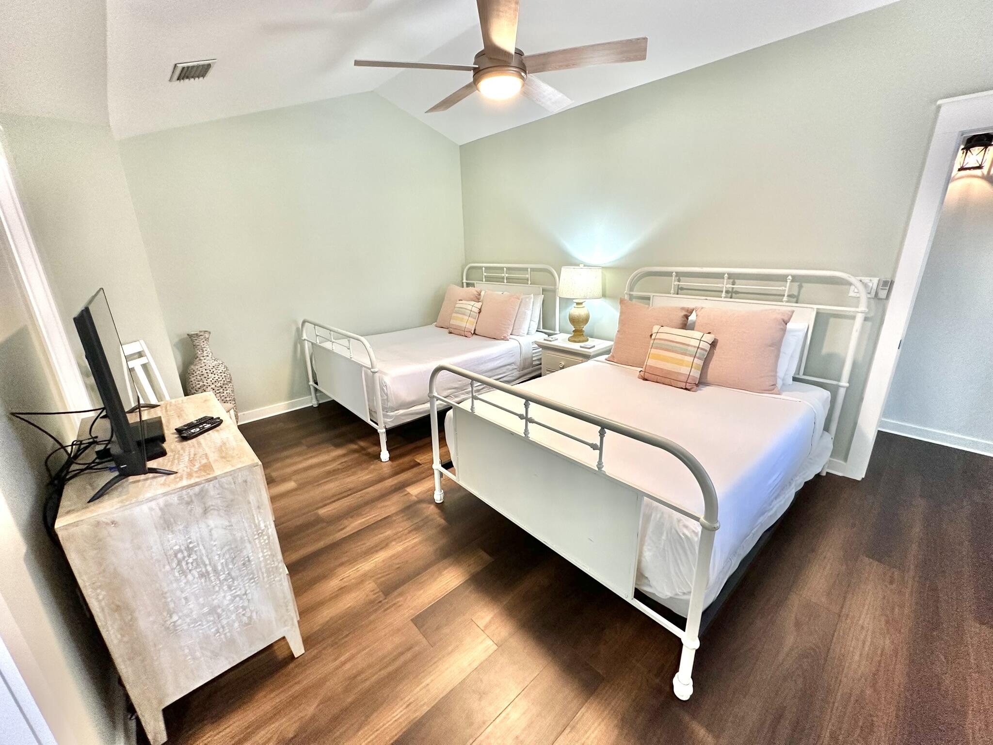 LAUREL GROVE - Residential
