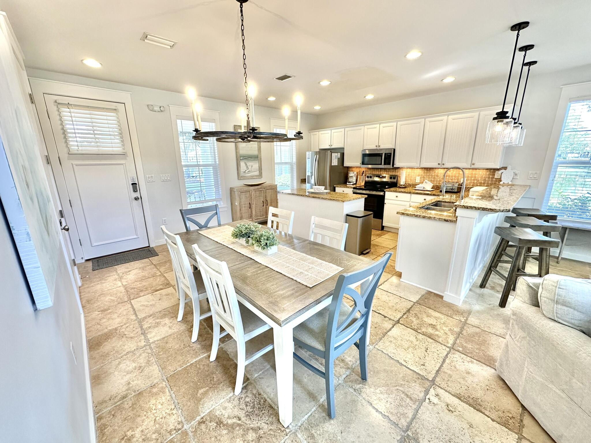 LAUREL GROVE - Residential