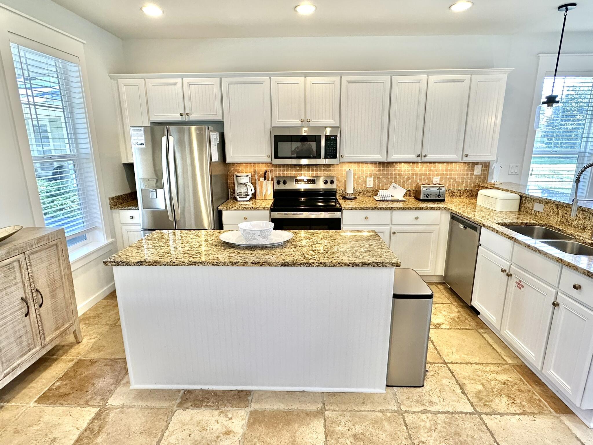 LAUREL GROVE - Residential