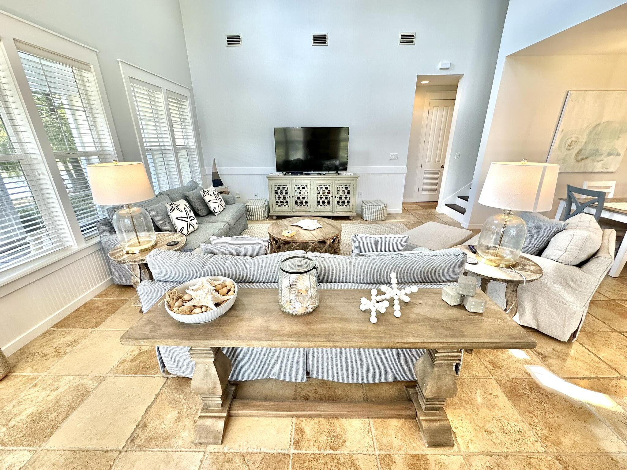 LAUREL GROVE - Residential