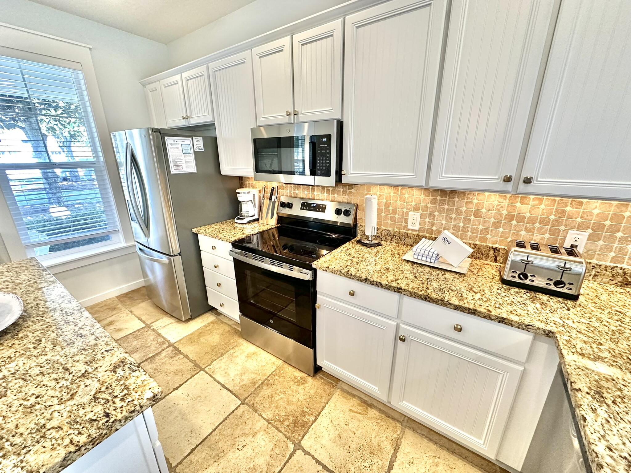 LAUREL GROVE - Residential