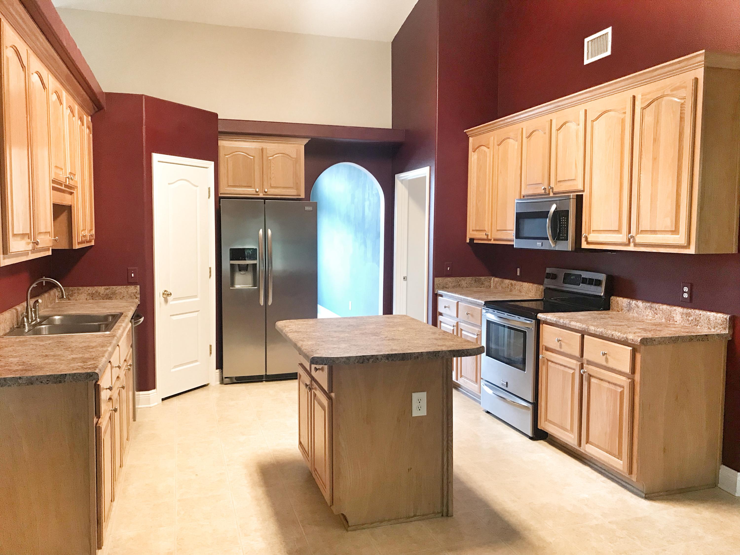 FOX VALLEY - Residential