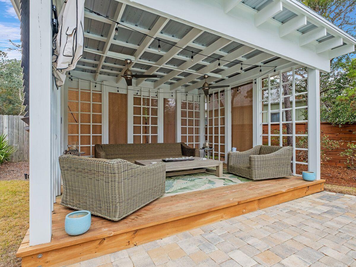 WHITES GULFVIEW ESTATES 2ND ADDN - Residential