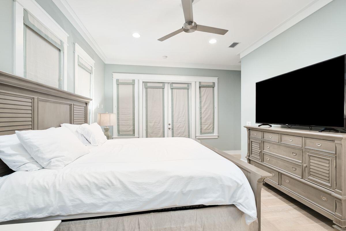 WHITES GULFVIEW ESTATES 2ND ADDN - Residential