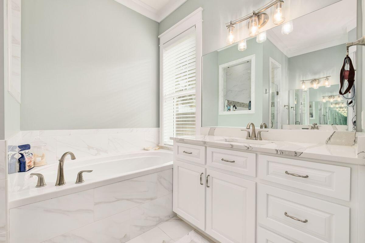 WHITES GULFVIEW ESTATES 2ND ADDN - Residential