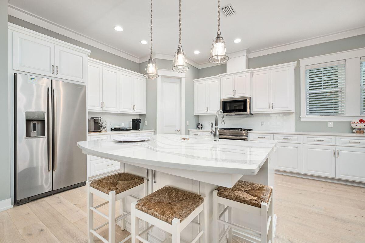 WHITES GULFVIEW ESTATES 2ND ADDN - Residential