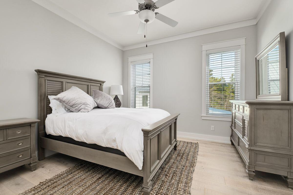 WHITES GULFVIEW ESTATES 2ND ADDN - Residential