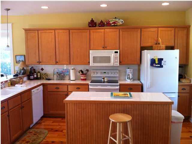 LAUREL GROVE - Residential