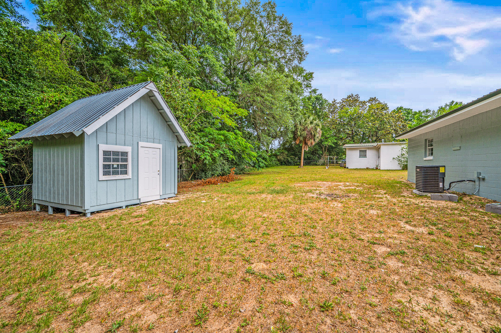 CRESTVIEW HEIGHTS - Residential