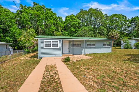 106 Sikes Drive Crestview FL 32539
