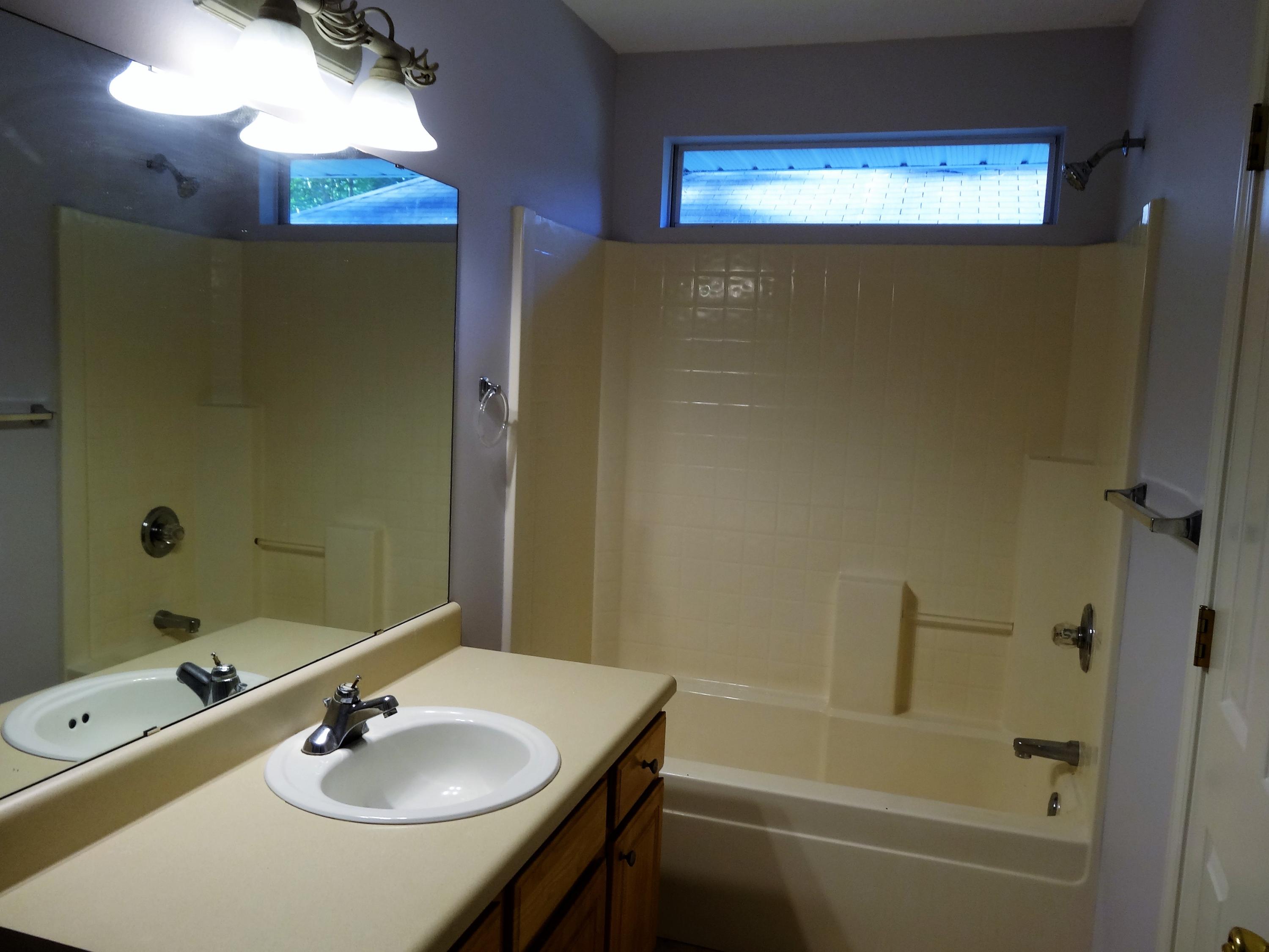 Elm Ave Properties Lot 3 - Residential