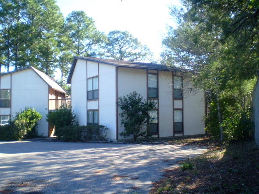 2 bedroom apartment located on the first floor. Large kitchen with plenty of cabinets and counter space to include updated stove and countertop; breakfast bar; living/dining combination with natural light; each bedroom has plenty of space. Washer & Dryer in building next door. Available now!!