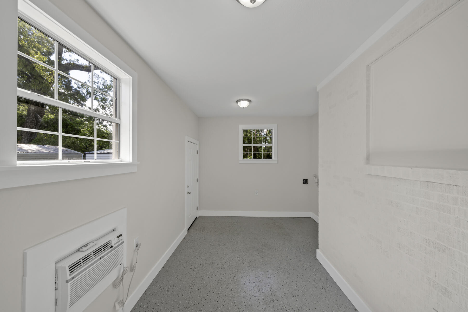 ADAMS POWELL - Residential