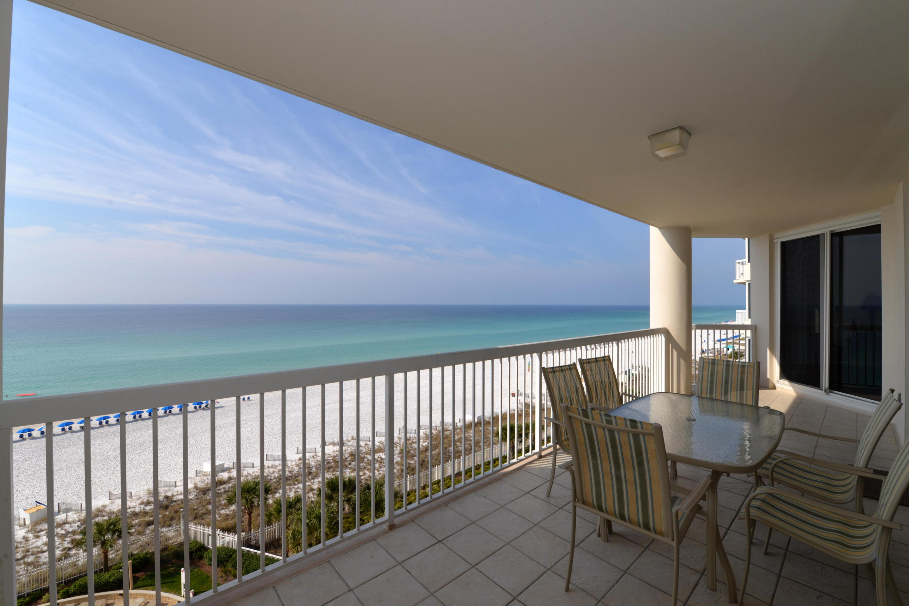 SILVER BEACH TOWERS - Residential