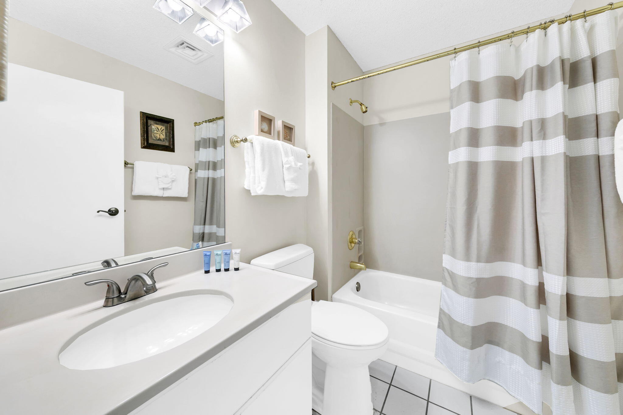 SUMMIT AT TOPS'L (THE) - Residential