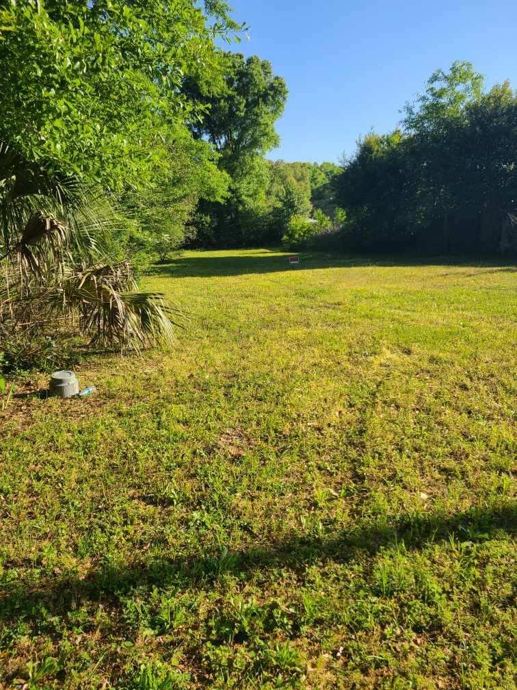 Bring your new home plans to this nice and cleared vacant lot with utilities already in placeNo mobile homes allowedno association feesDrive by it today Donn't miss this opportunity to own a piece of land in the beautiful Pensacola Area