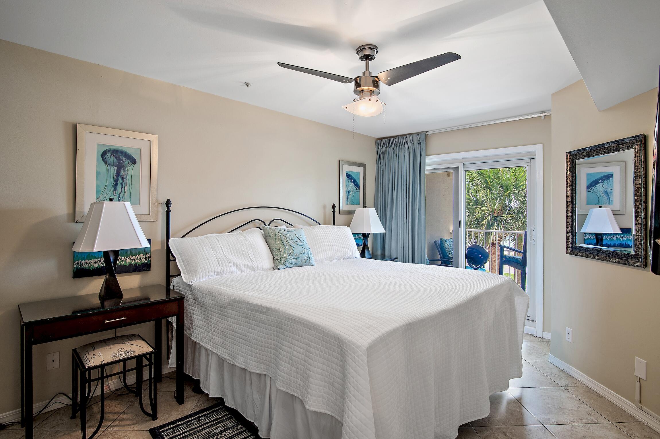 MARAVILLA CONDO 1 - Residential