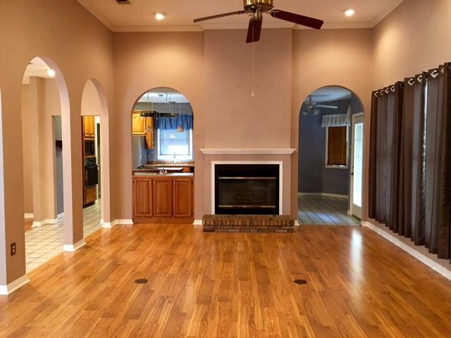 ADAMS POWELL - Residential Lease