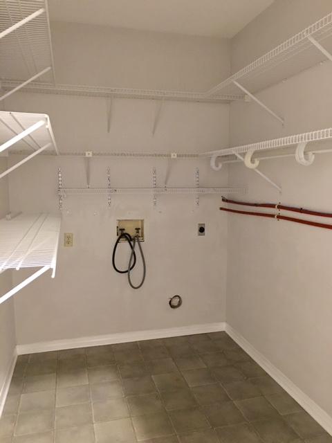 ADAMS POWELL - Residential Lease