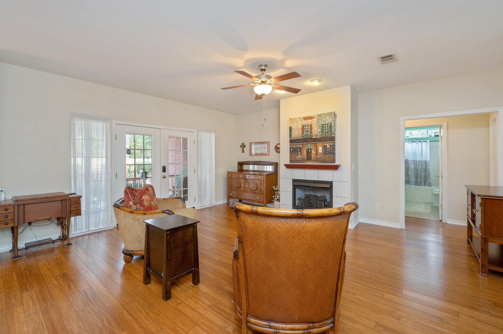 SHADOW OAK S/D - Residential