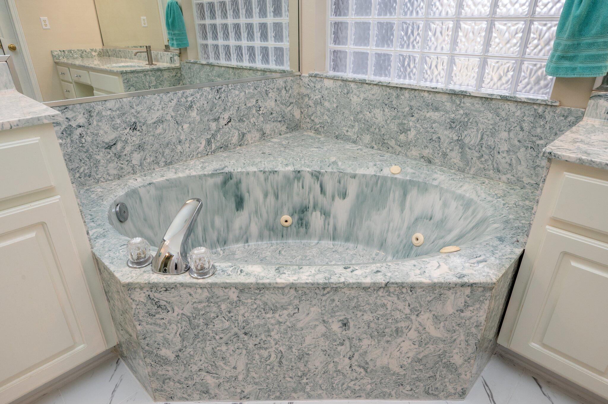 SHADOW OAK S/D - Residential