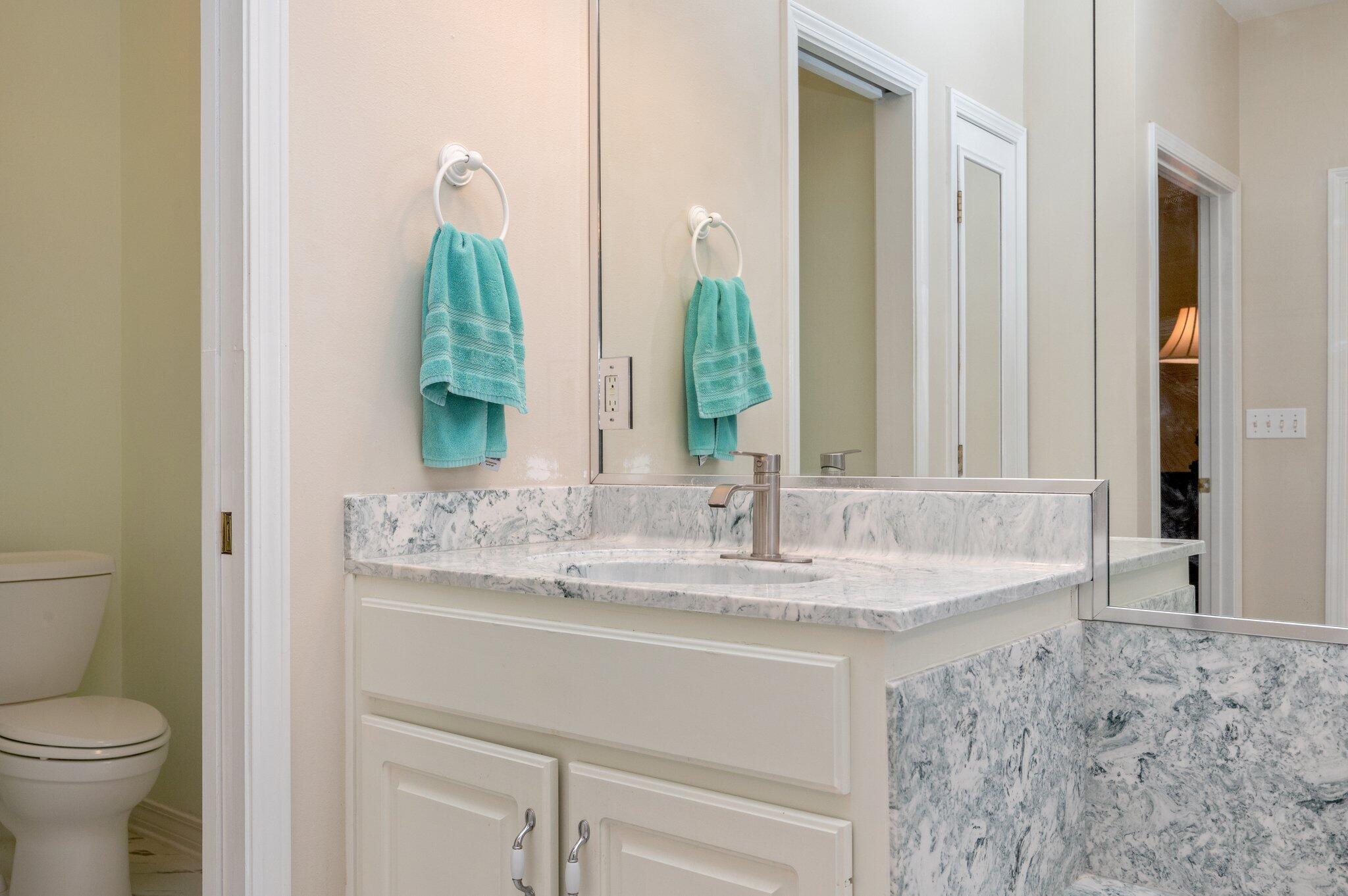 SHADOW OAK S/D - Residential