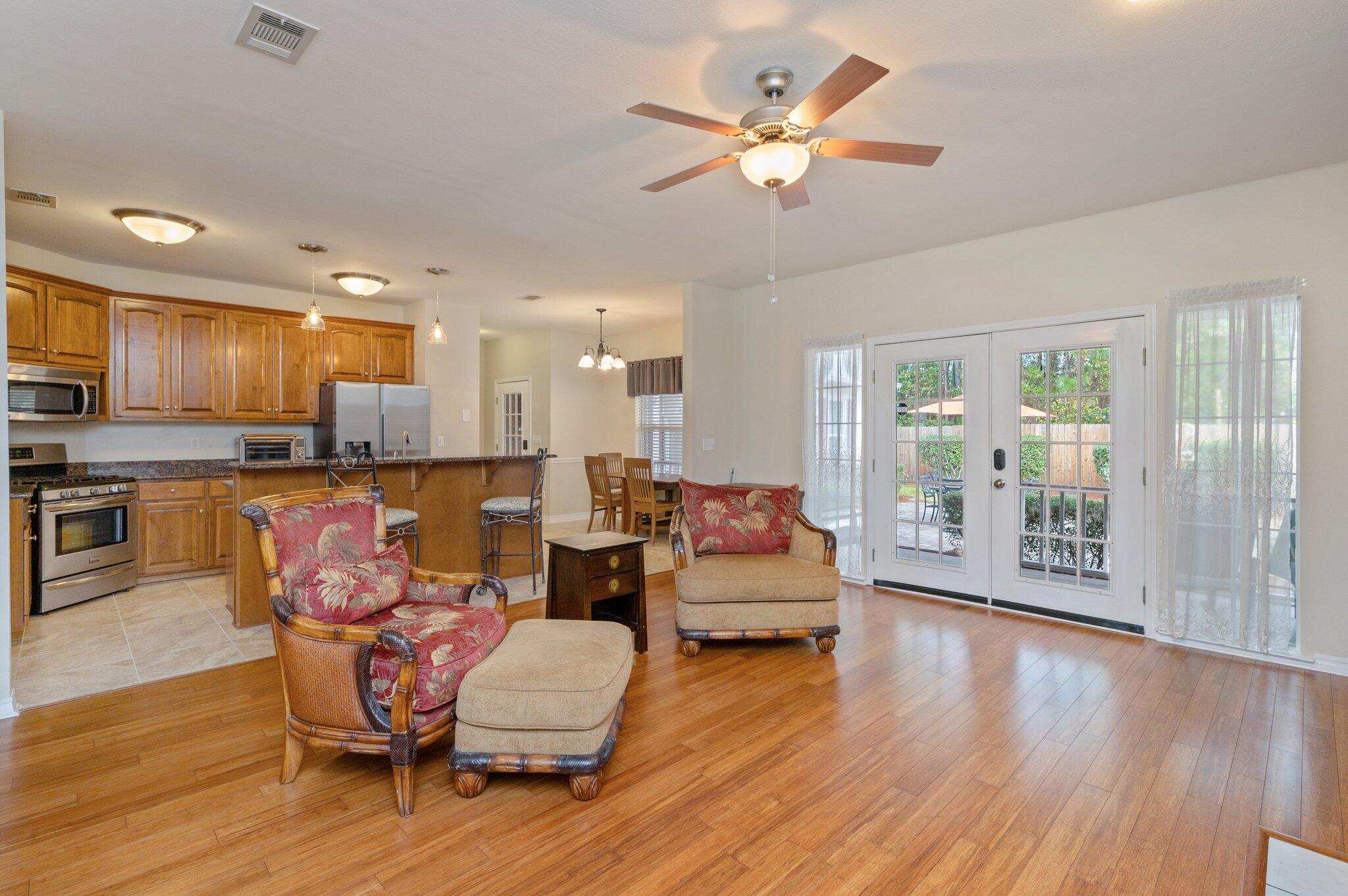 SHADOW OAK S/D - Residential