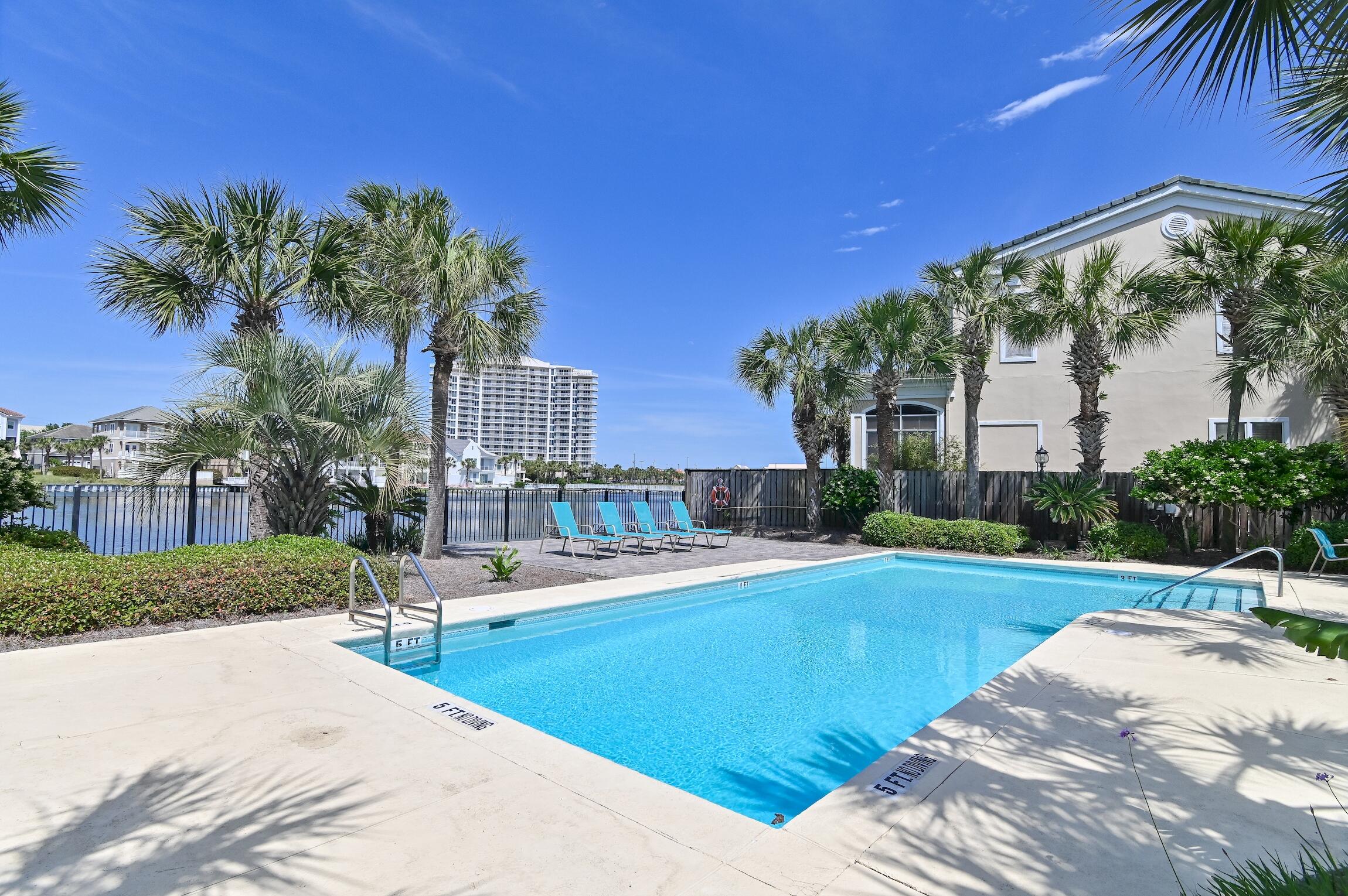 DUNES OF DESTIN - Residential
