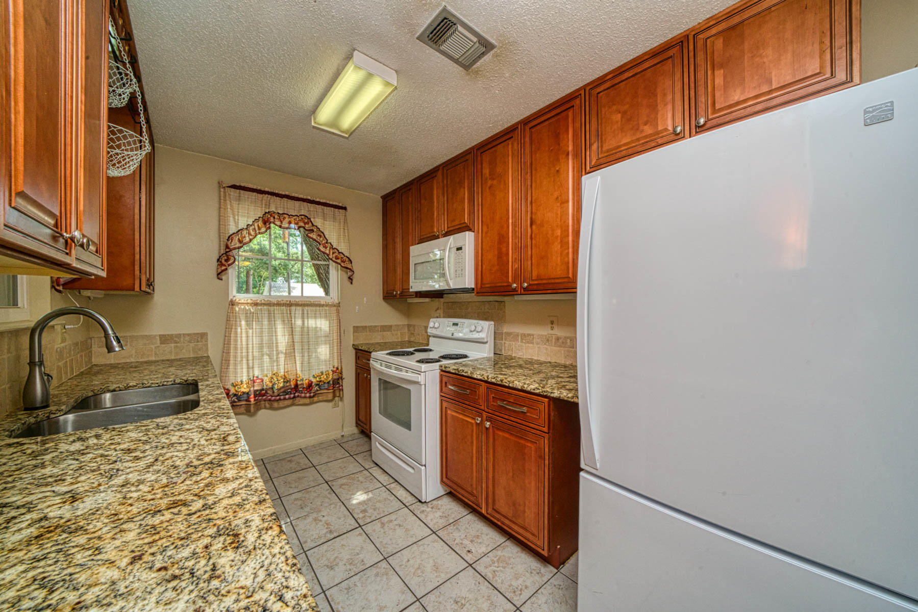 CREEKSIDE 2 - Residential