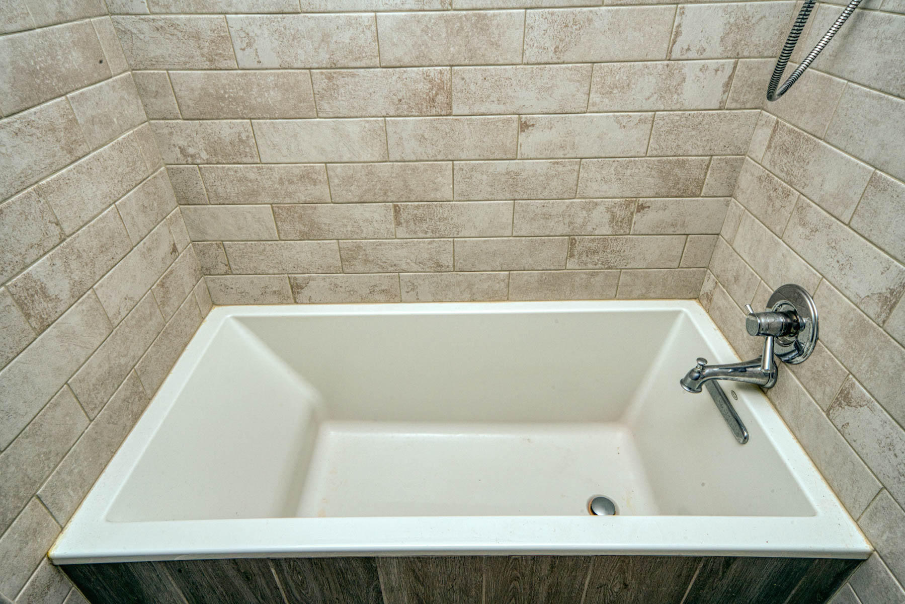 CREEKSIDE 2 - Residential