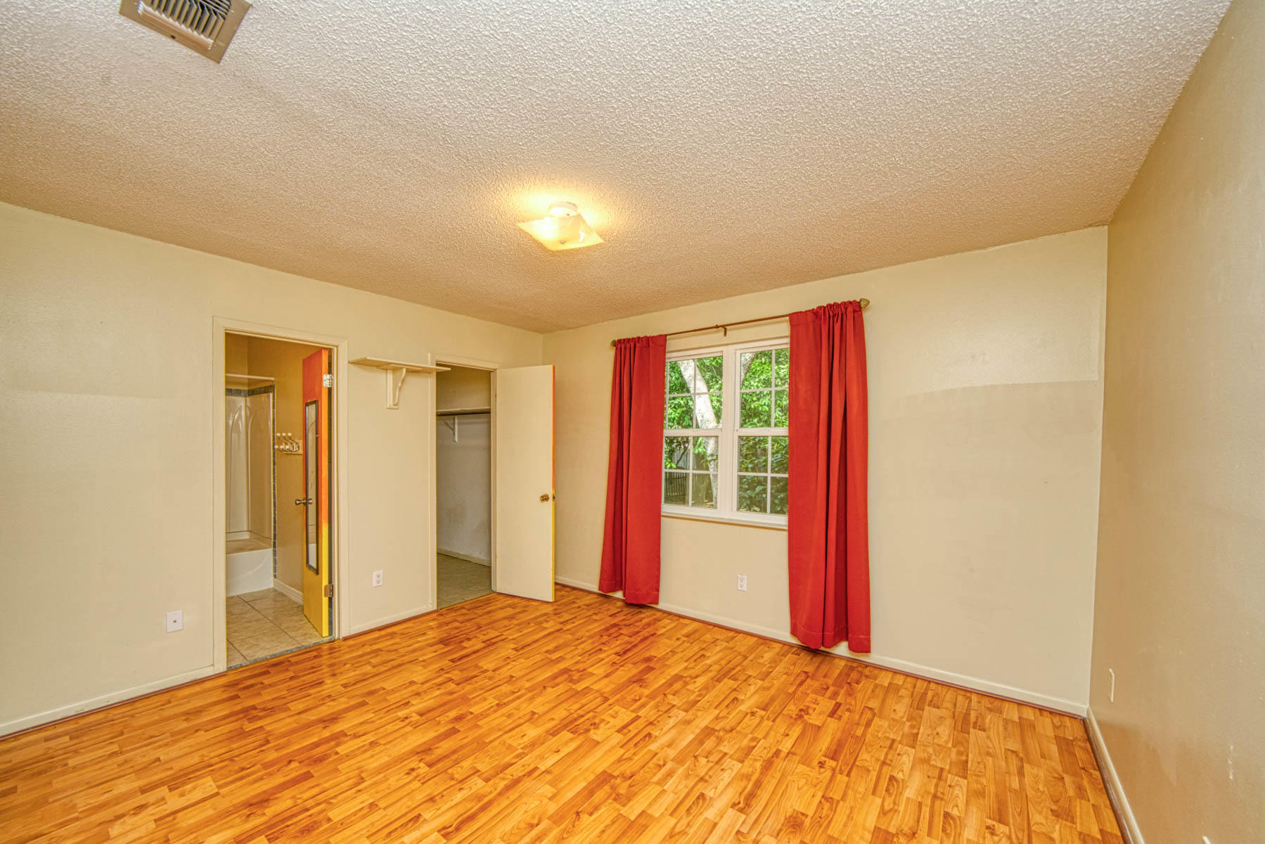 CREEKSIDE 2 - Residential