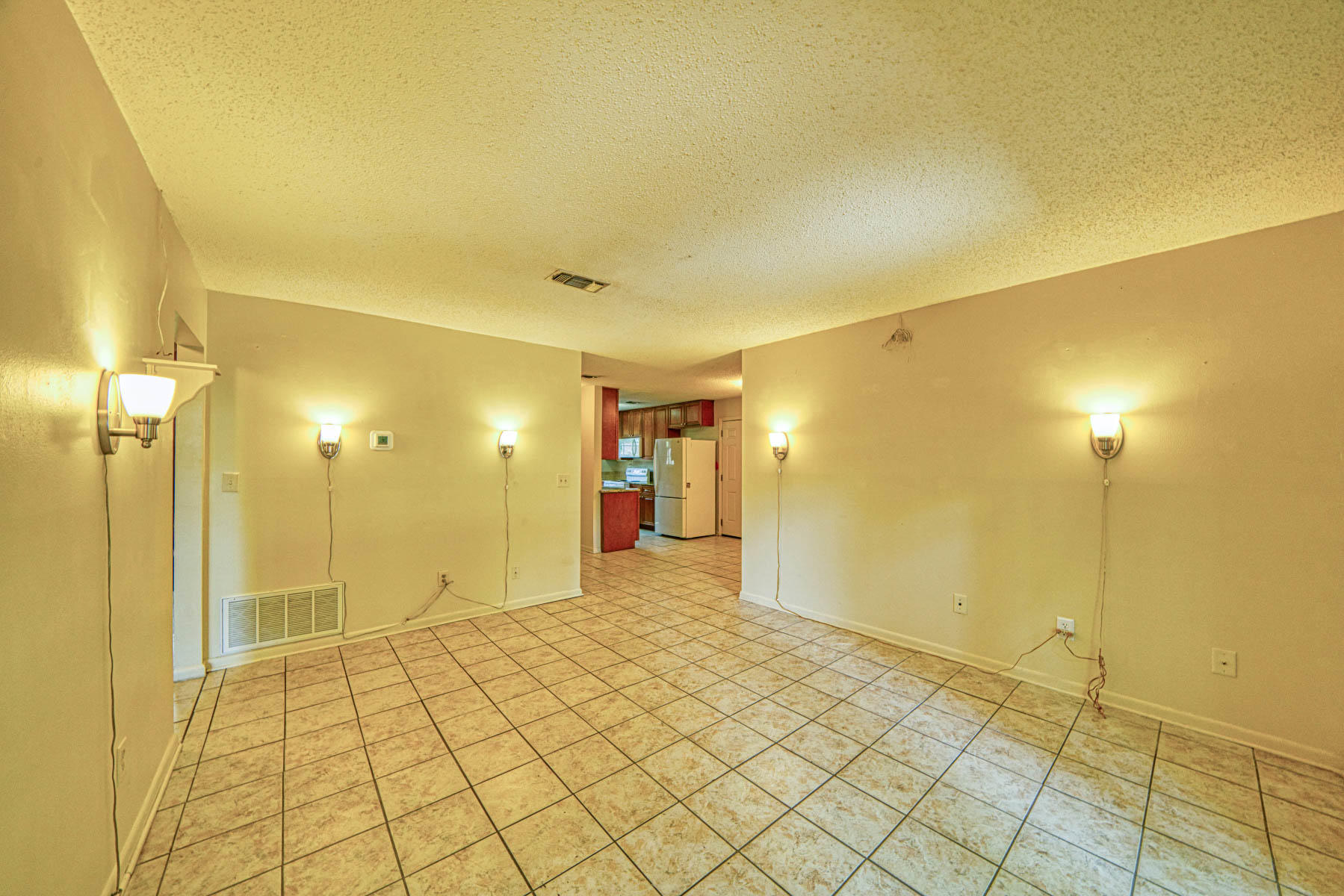 CREEKSIDE 2 - Residential