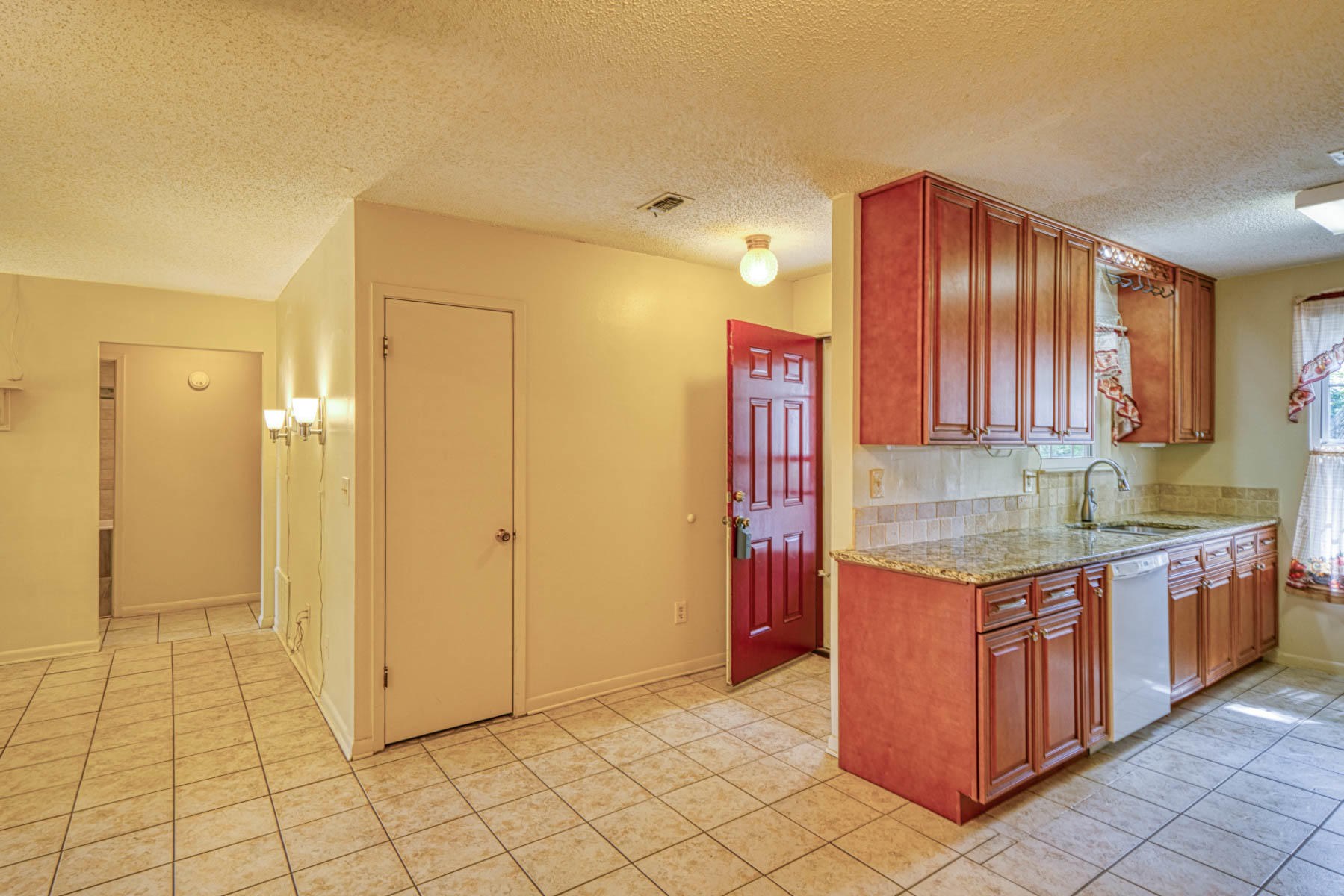 CREEKSIDE 2 - Residential