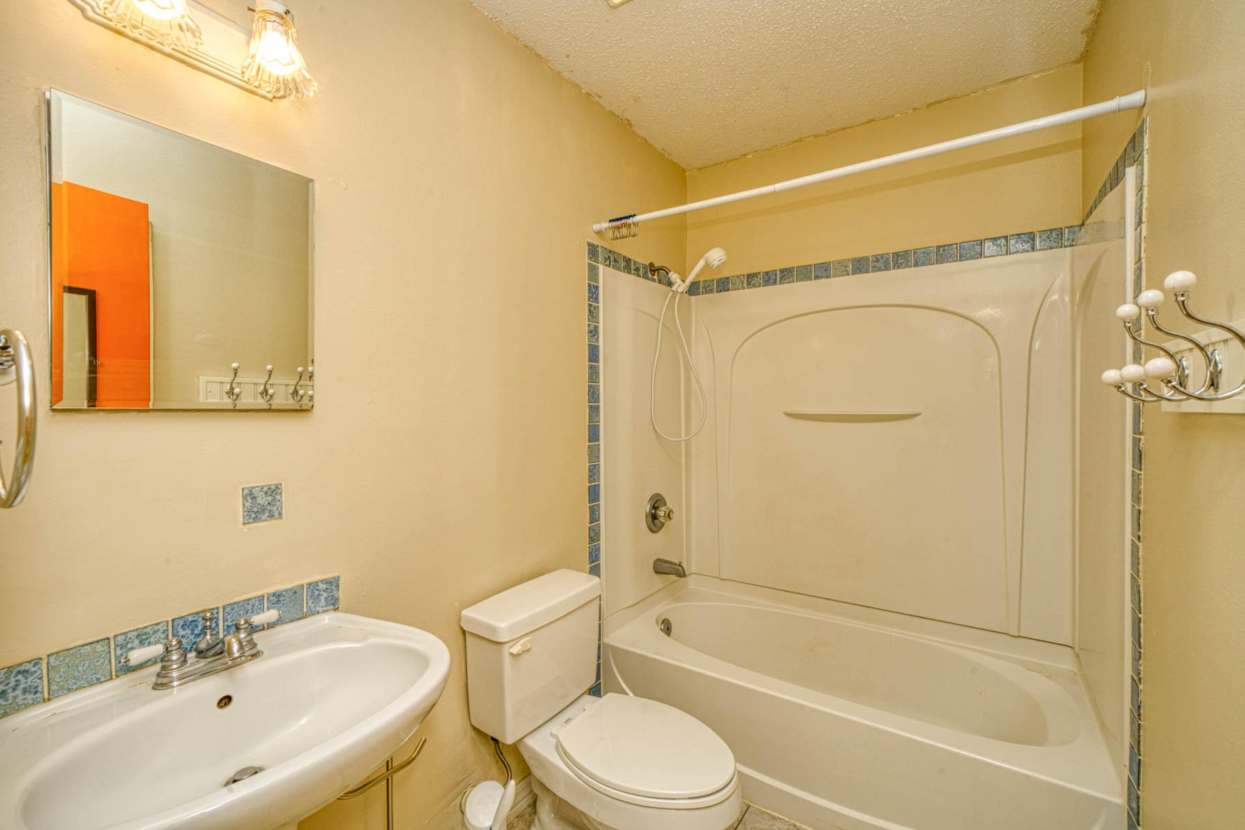 CREEKSIDE 2 - Residential