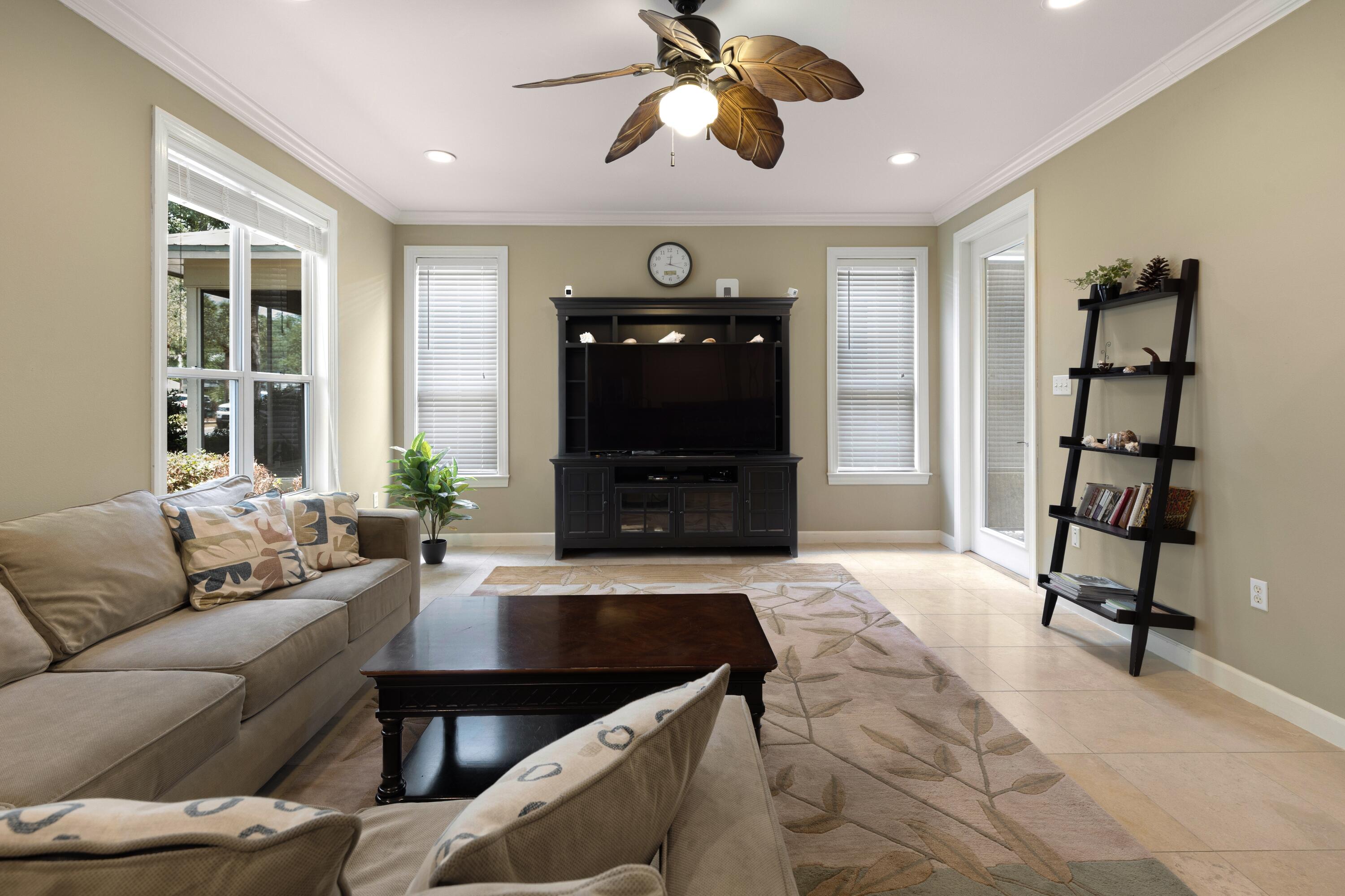 CRYSTAL LAKE II AT SANDESTIN - Residential