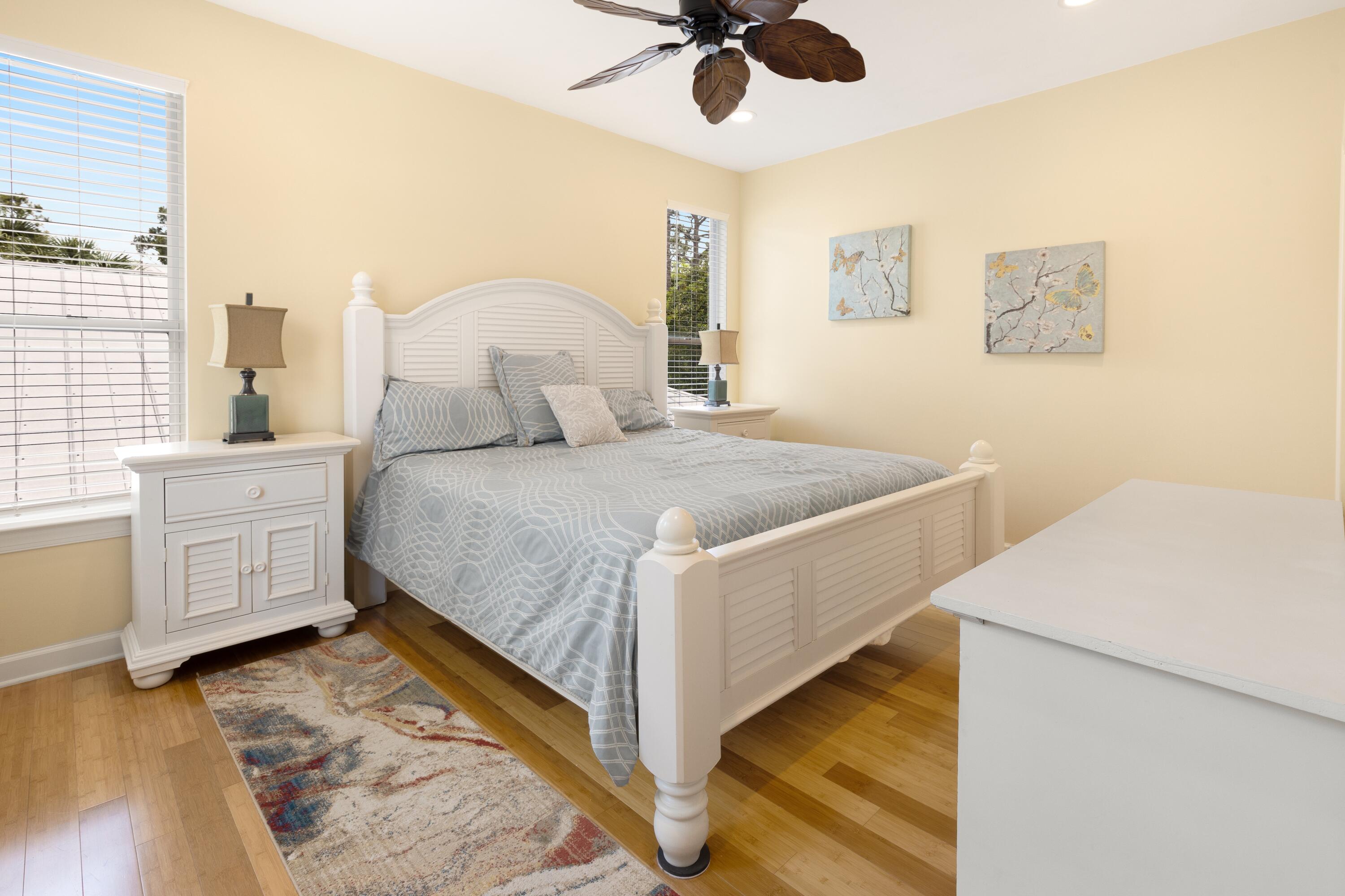 CRYSTAL LAKE II AT SANDESTIN - Residential