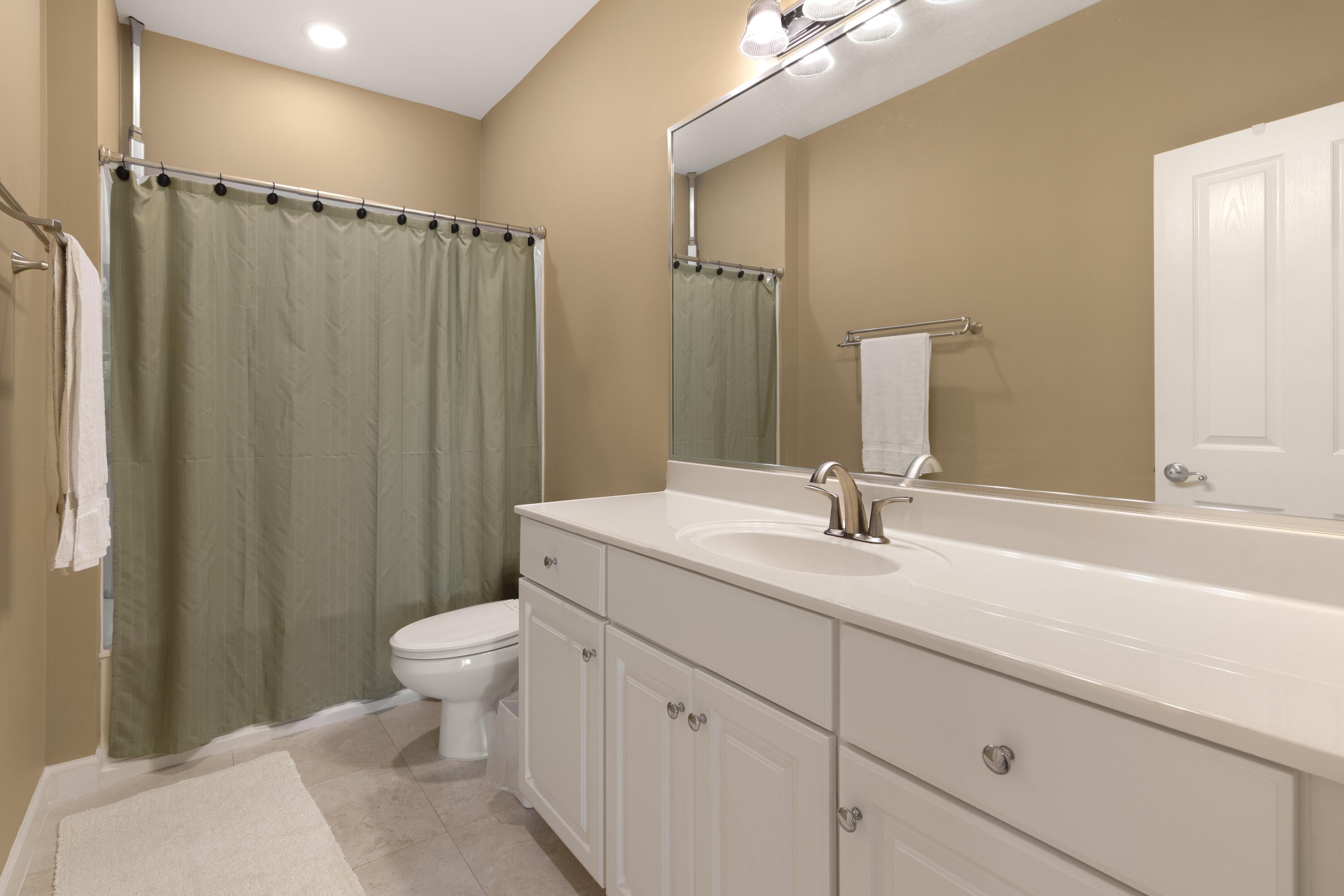 CRYSTAL LAKE II AT SANDESTIN - Residential