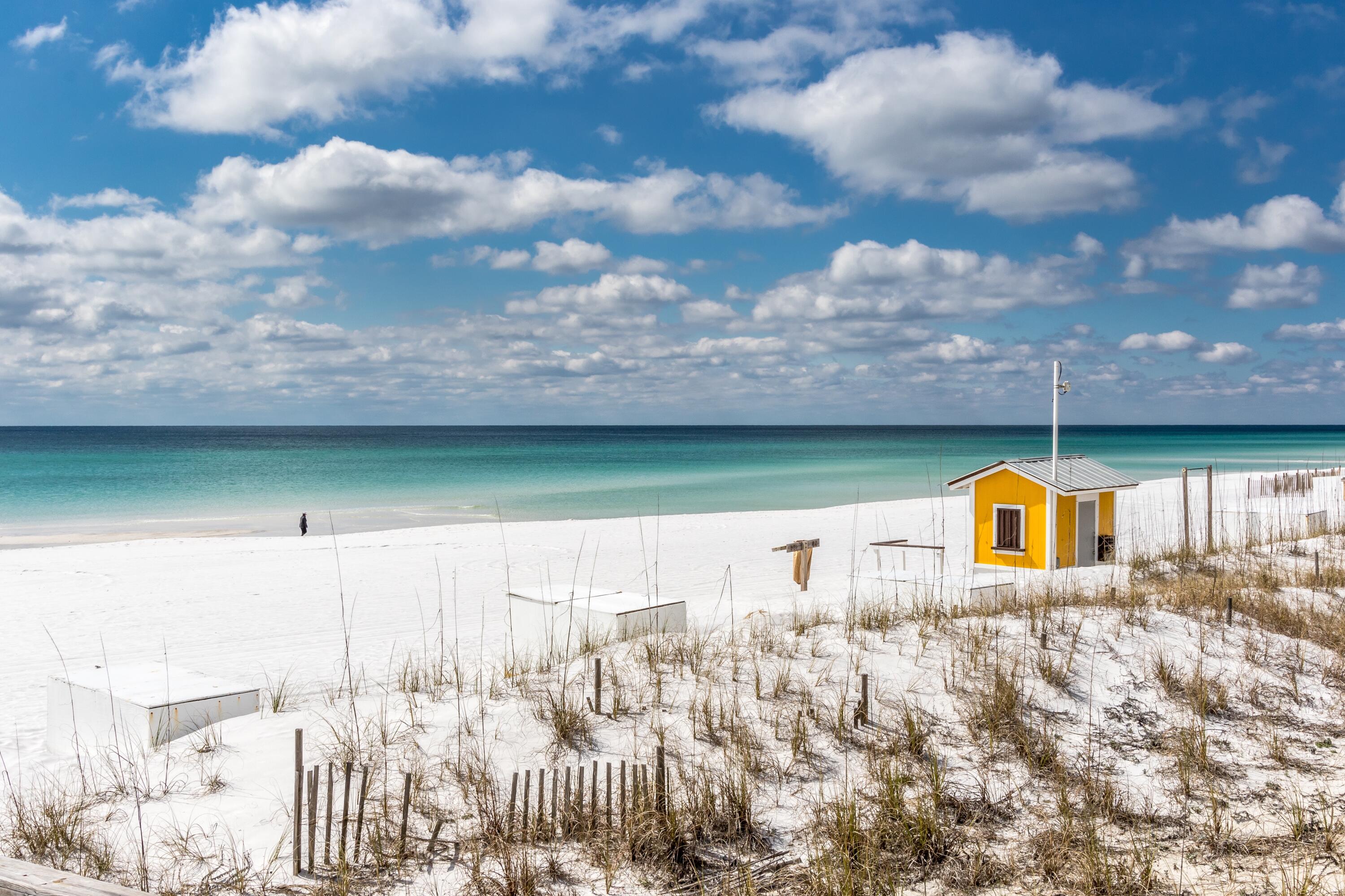 CRYSTAL LAKE II AT SANDESTIN - Residential