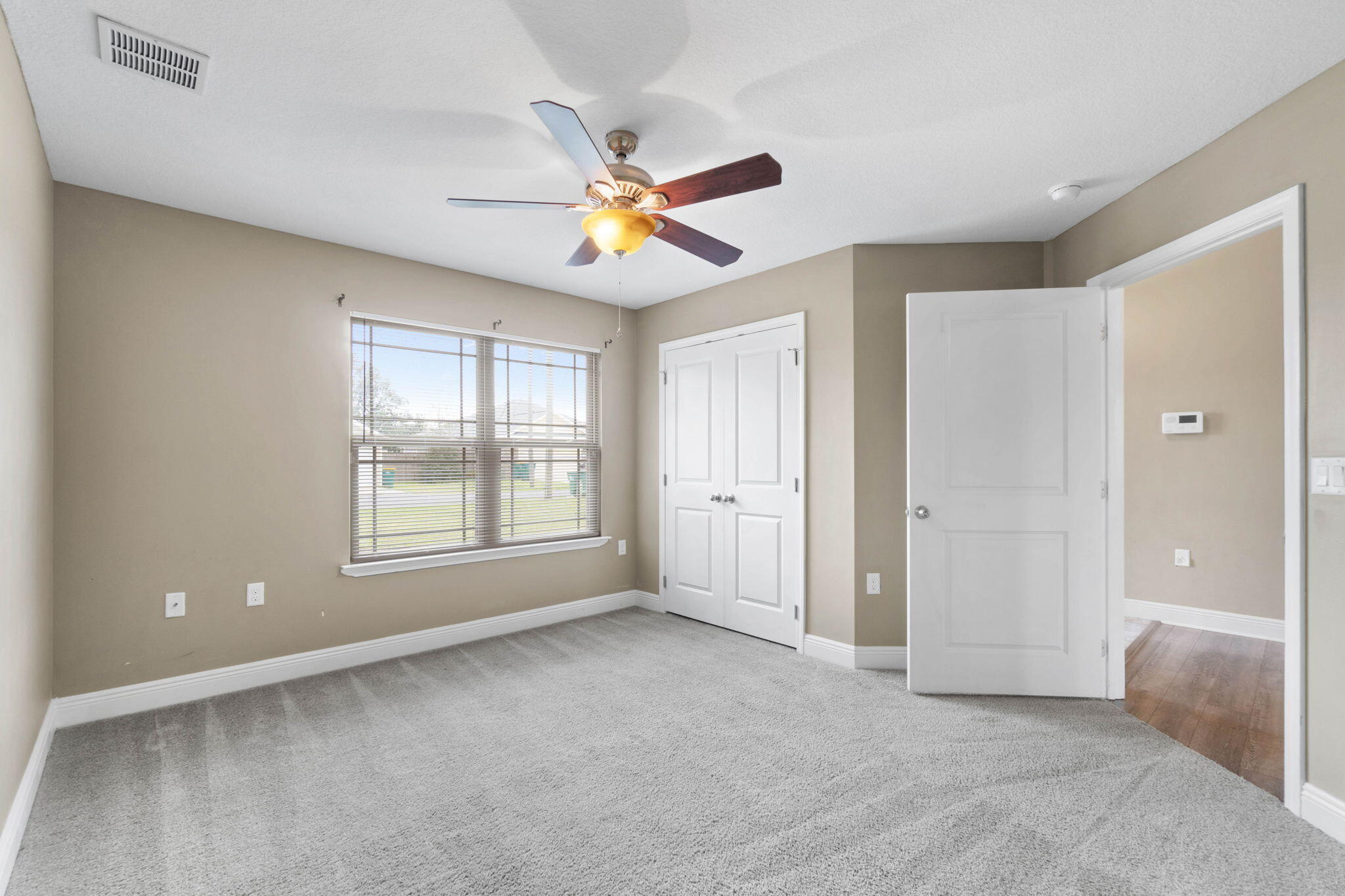 CASA LOMA S/D 1ST ADDN - Residential Lease