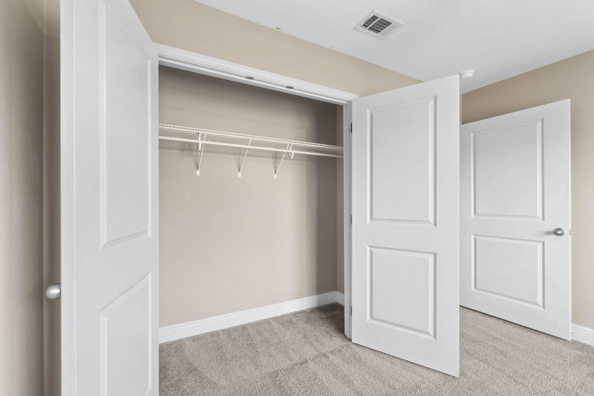 CASA LOMA S/D 1ST ADDN - Residential Lease