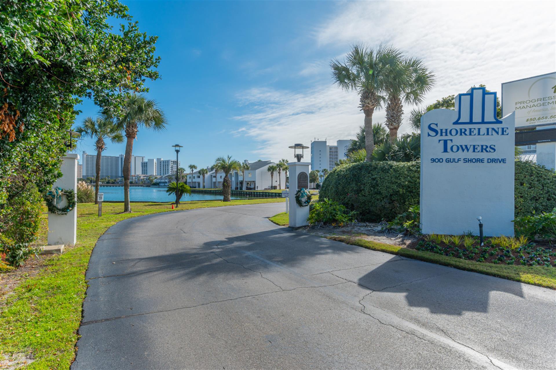 SHORELINE TOWERS 1 - Residential