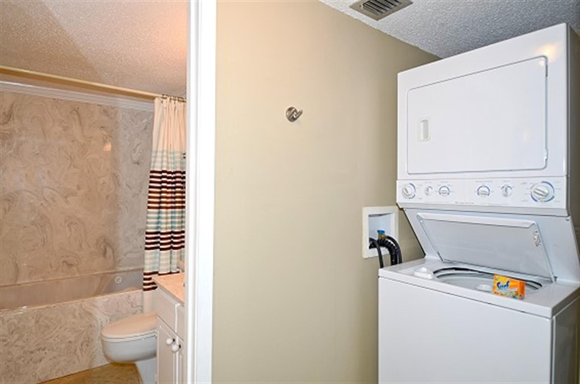 SHORELINE TOWERS 1 - Residential