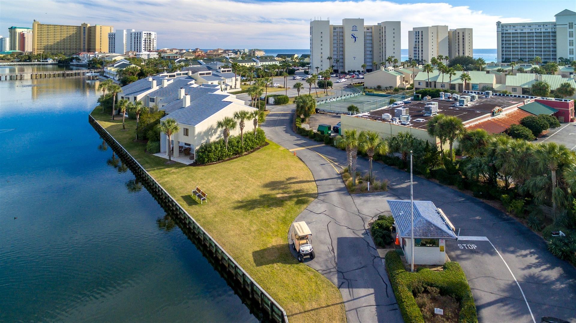 SHORELINE TOWERS 1 - Residential