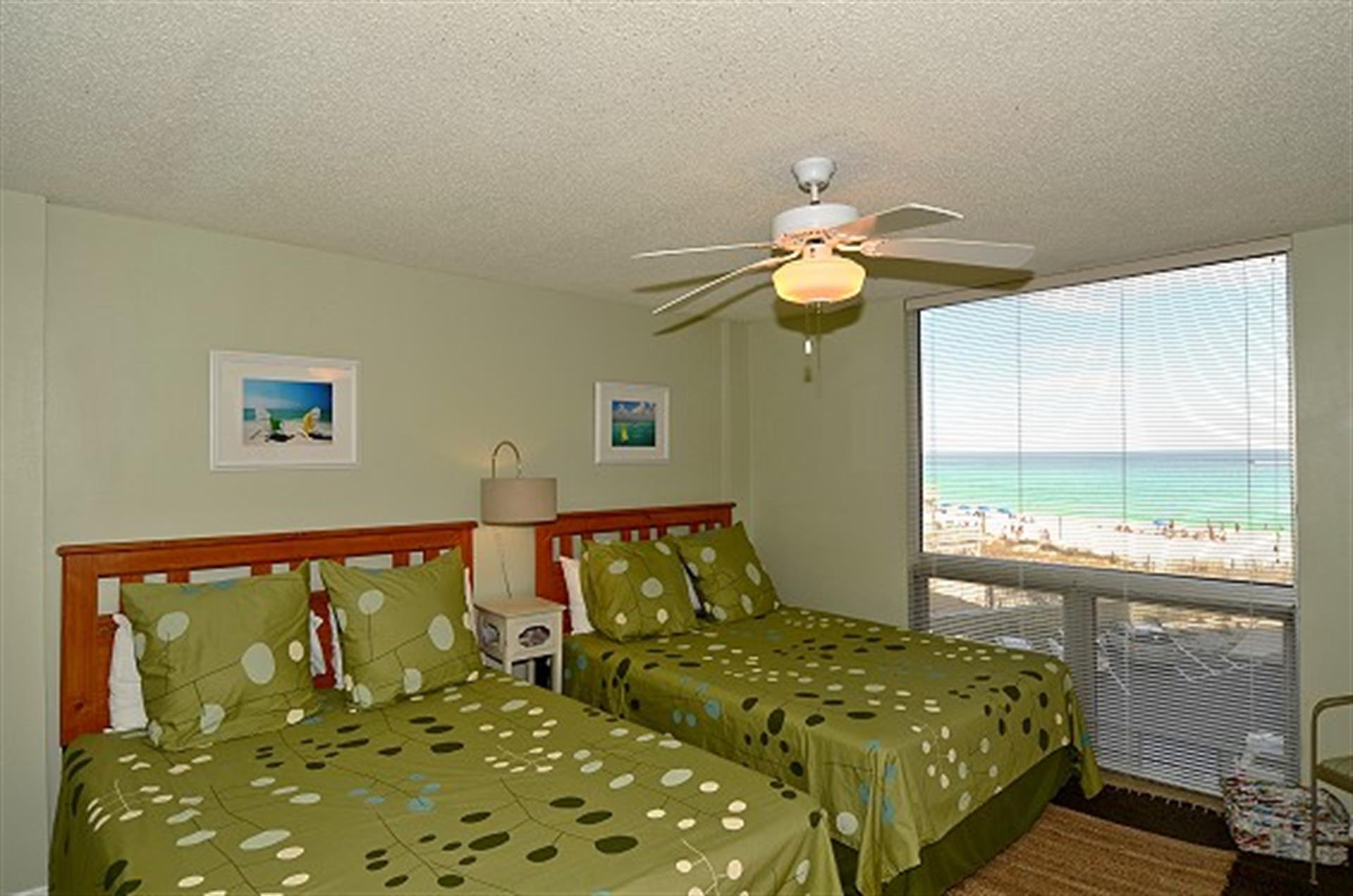 SHORELINE TOWERS 1 - Residential