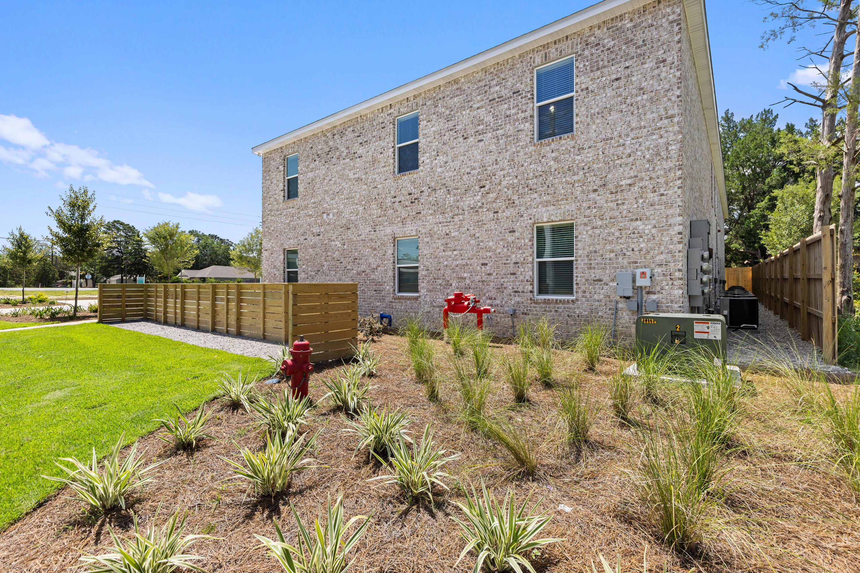 165 South - Residential Lease