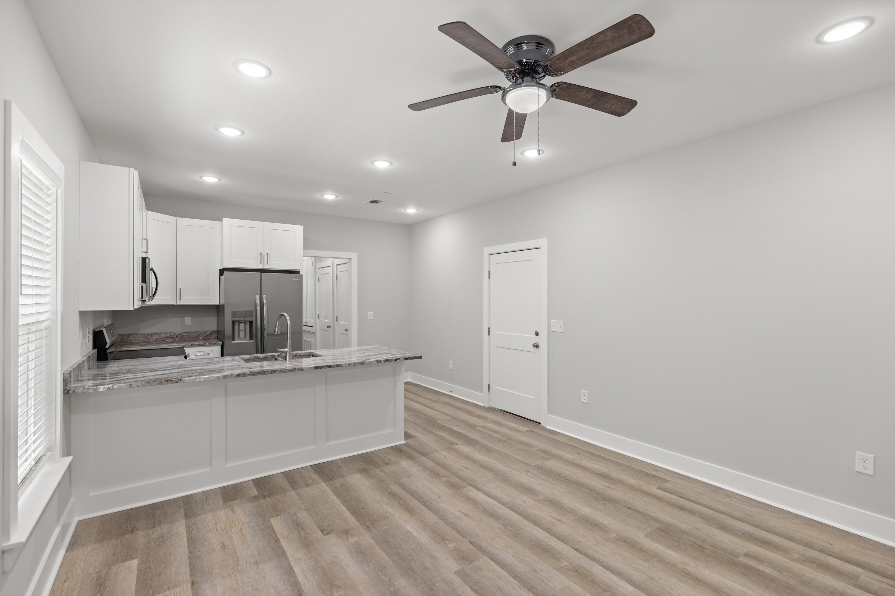 165 South - Residential Lease