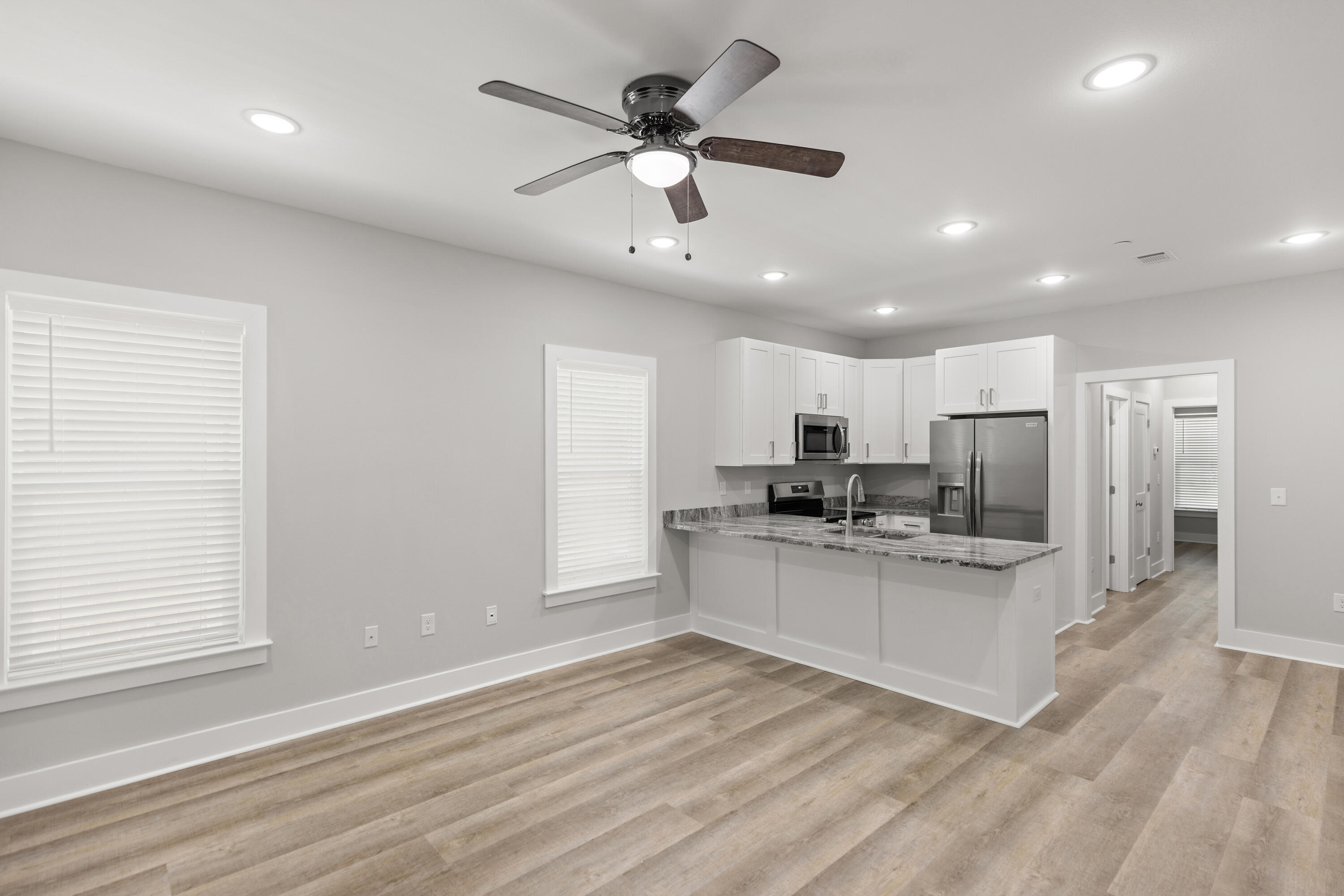 165 South - Residential Lease