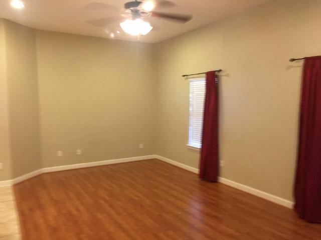 Oakleaf Estates - Residential Lease
