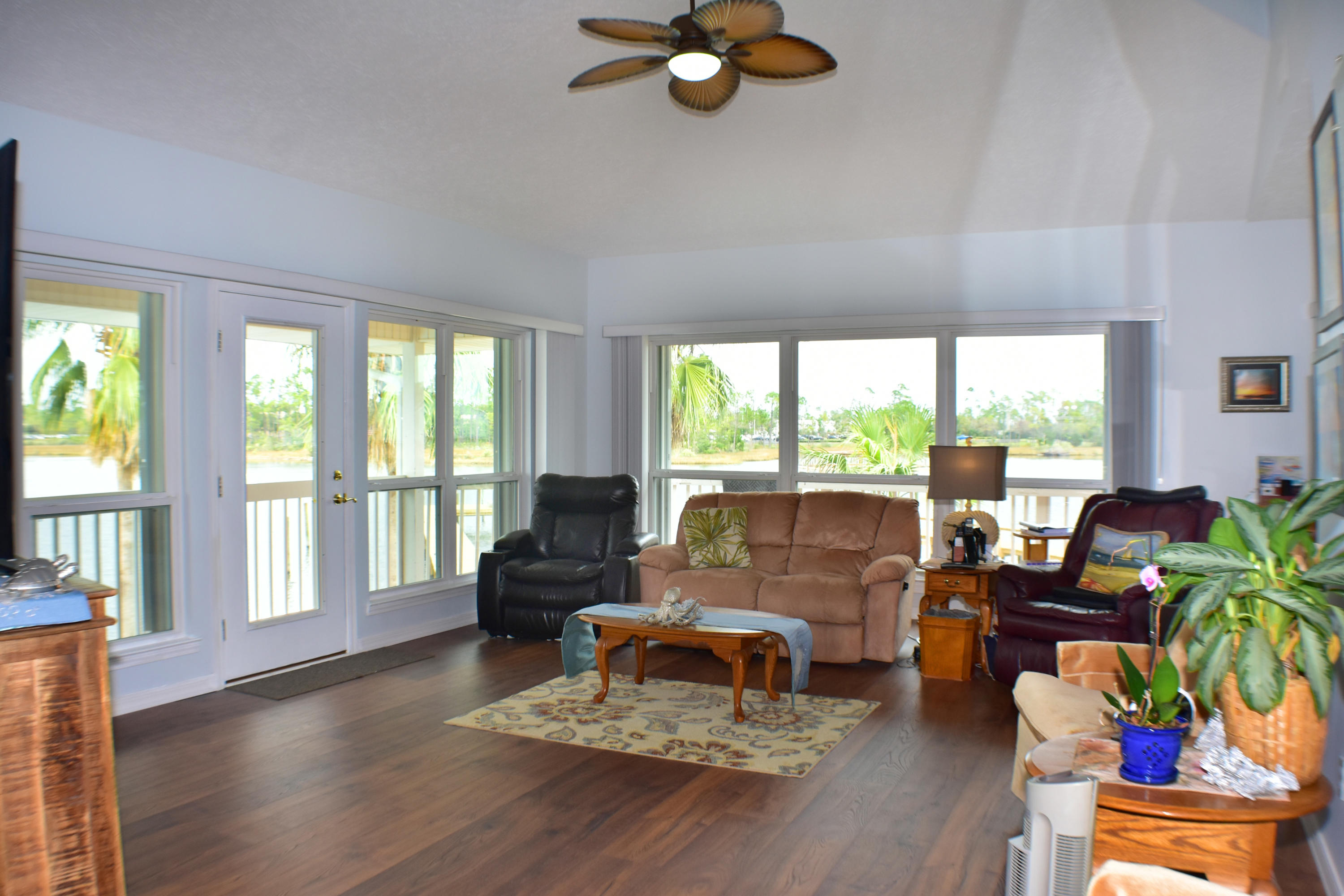 NORTH HARBOUR - Residential